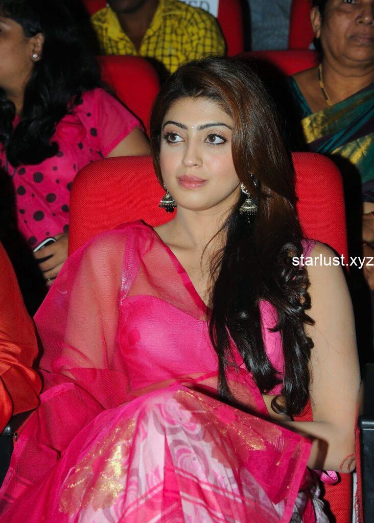 pranitha navel in pink 1 1