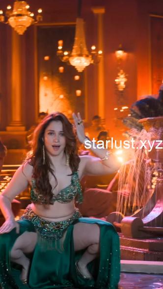 tamannah bhatia hot thick thighs spreading legs and navel 40