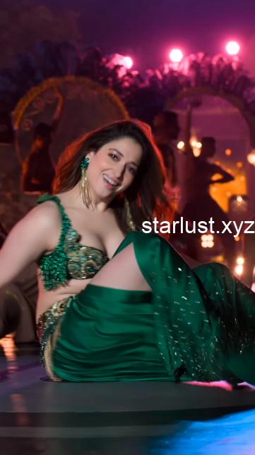 tamannah bhatia hot thick thighs spreading legs and navel 69