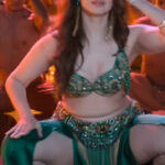 tamannah bhatia hot thick thighs spreading legs and navel 7