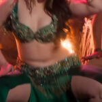 tamannah bhatia hot thick thighs spreading legs and navel 78