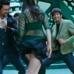 Anushka shetty hot thighs shake and navel in mini frock HD pics starlust (116)