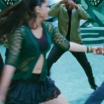 Anushka shetty hot thighs shake and navel in mini frock HD pics starlust (154)
