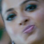 Anushka shetty hot thighs shake and navel in mini frock HD pics starlust (172)