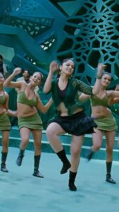 Anushka shetty hot thighs shake and navel in mini frock HD pics starlust (97)