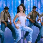 anushka shetty hot cleavage navel percing and back in ragada movie HD pics starlust (180)