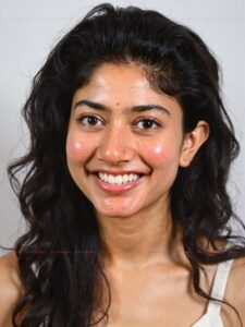 sai pallavi HD wallpapers face closeup looking sexy with red lips and pimples 19