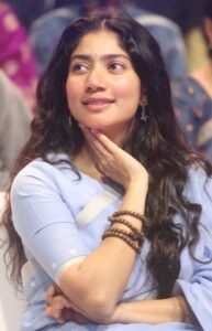 sai pallavi HD wallpapers face closeup looking sexy with red lips and pimples 2025 02 04T215444.498