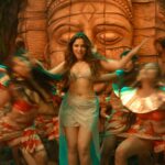 tamanna hot thick thighs in silver skirt navel and cleavage and armpits show HD aranmanai 4 starlust 119 scaled