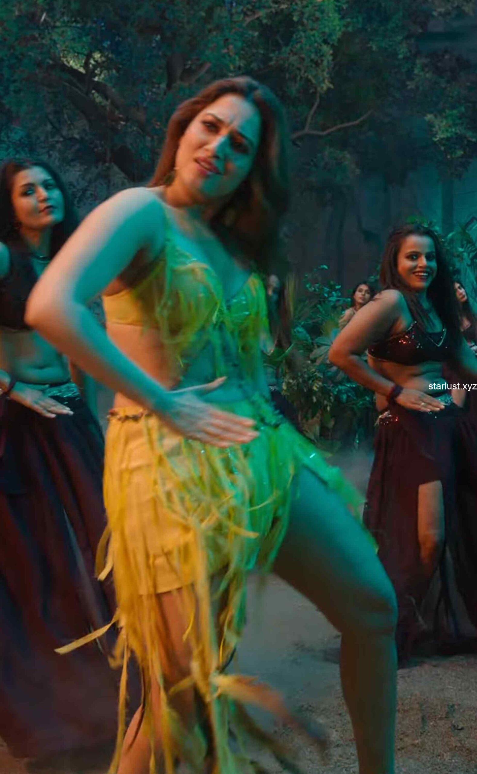 tamannaah bhatia hot thighs and armpits navel in yellow mini skirt and panty slip starlust 164 scaled