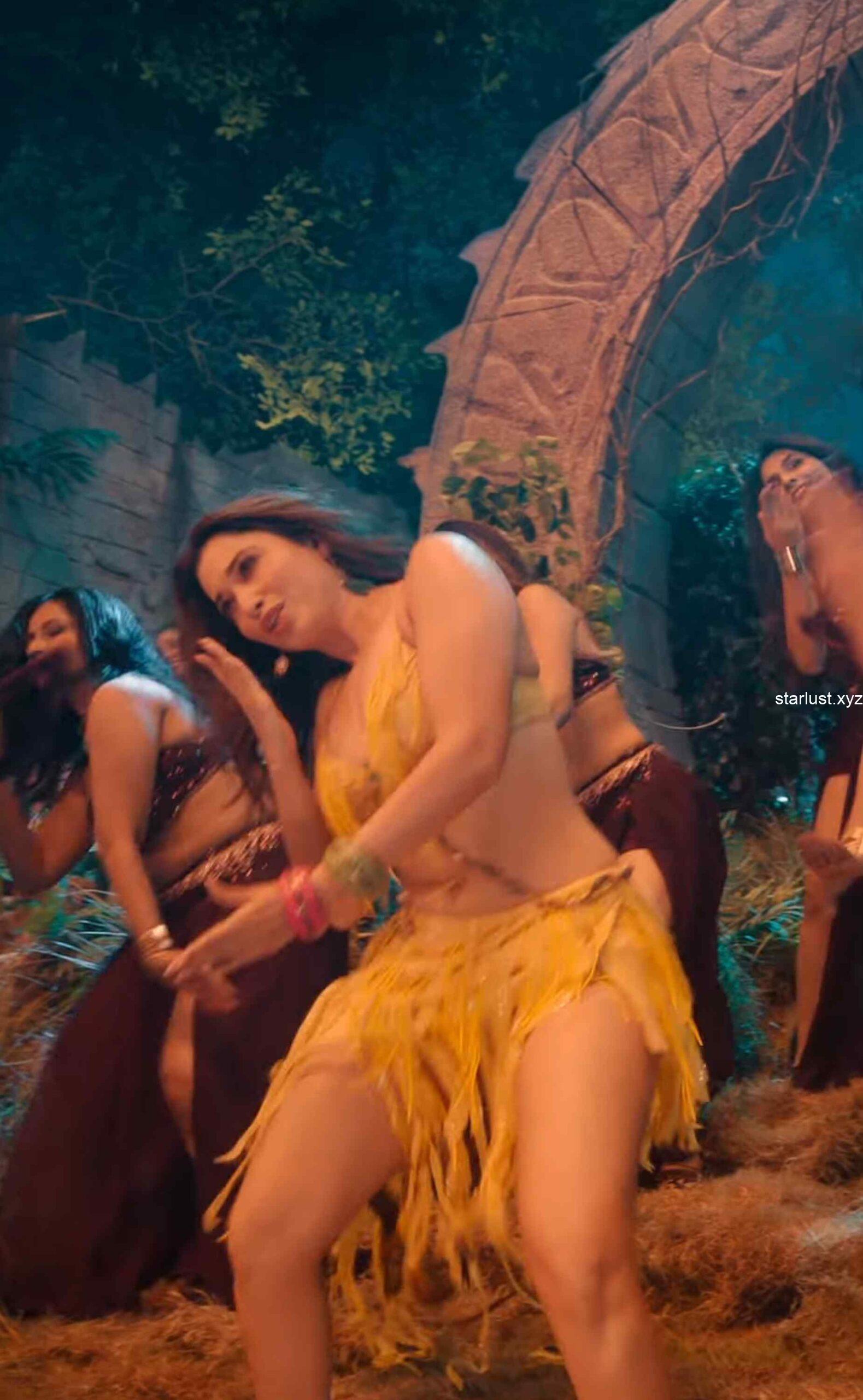 tamannaah bhatia hot thighs and armpits navel in yellow mini skirt and panty slip starlust 190 scaled