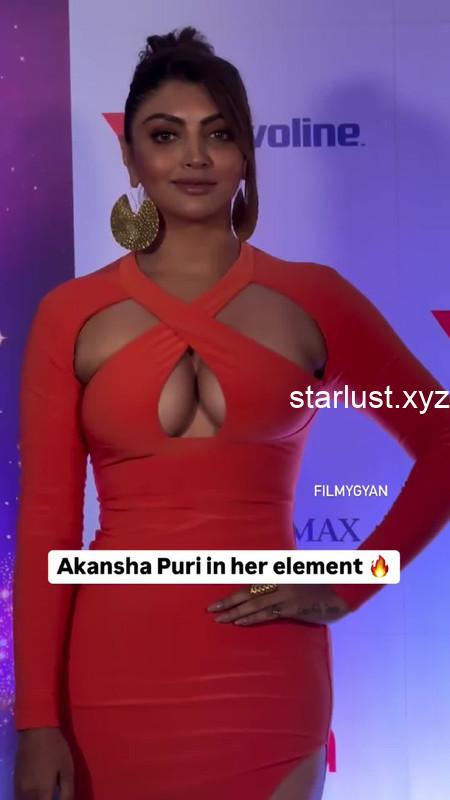 AKANSHA PURI BUSTY HOT BABE NEEDS HARD FUCK PLEASURE CLEAVAGE AND CURVES VIEW (1)