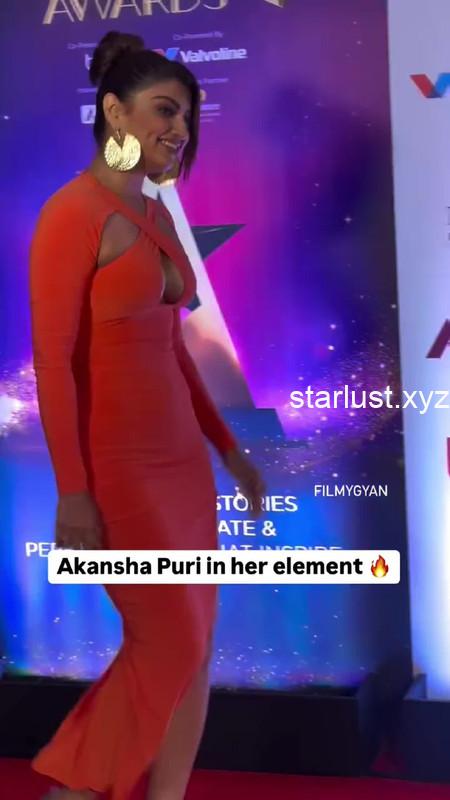 AKANSHA PURI BUSTY HOT BABE NEEDS HARD FUCK PLEASURE CLEAVAGE AND CURVES VIEW (2)