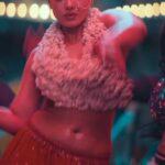 Ketika sharma hot oily navel hole and cleavage show from robinhood movie starlust (10)