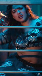 Ketika sharma hot oily navel hole and cleavage show from robinhood movie starlust (164)