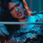 Ketika sharma hot oily navel hole and cleavage show from robinhood movie starlust (176)