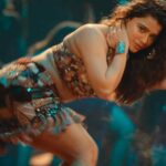 Ketika sharma hot oily navel hole and cleavage show from robinhood movie starlust (192)