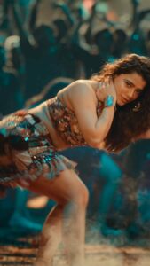 Ketika sharma hot oily navel hole and cleavage show from robinhood movie starlust (192)