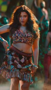 Ketika sharma hot oily navel hole and cleavage show from robinhood movie starlust (198)