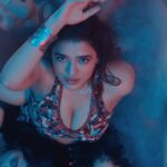 Ketika sharma hot oily navel hole and cleavage show from robinhood movie starlust (205)