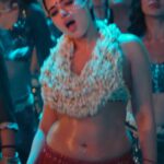 Ketika sharma hot oily navel hole and cleavage show from robinhood movie starlust (24)