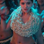 Ketika sharma hot oily navel hole and cleavage show from robinhood movie starlust (44)