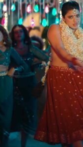 Ketika sharma hot oily navel hole and cleavage show from robinhood movie starlust (73)