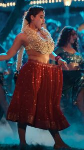 Ketika sharma hot oily navel hole and cleavage show from robinhood movie starlust (91)