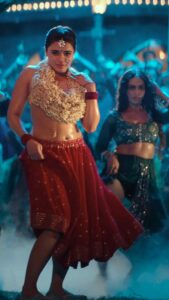 Ketika sharma hot oily navel hole and cleavage show from robinhood movie starlust (96)