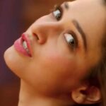 Tamannaah bhatia hot thighs shake and armpits in black slit dress from jailer movies (192)