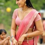 anushka shetty big boops and thighs and navel piercing unseen ai pics in saree (24)