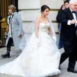 selena gomez big cleavage show in wedding dress (18)