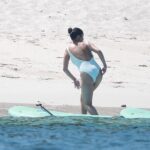 selena gomez booty ass back view in white bikini (18)