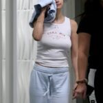 selena gomez braless nipples show in streets (1)