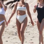 selena gomez hot booty ass show in white bikini HD (12)