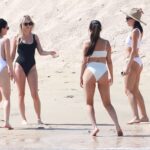 selena gomez hot booty ass show in white bikini HD (22)