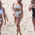 selena gomez hot booty ass show in white bikini HD (9)