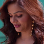 RUBINA BUSTY MILKY AMPLE CLEAVAGE VIEW UUFFF STARLUST (4)