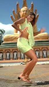 ileana dcruz hot thick thighs and booty unseen photos starlust (123)