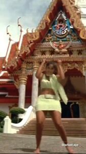 ileana dcruz hot thick thighs and booty unseen photos starlust (70)