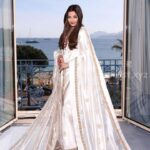 Aishwarya rai glam pics from cannes 2025 with sindhoor (36)