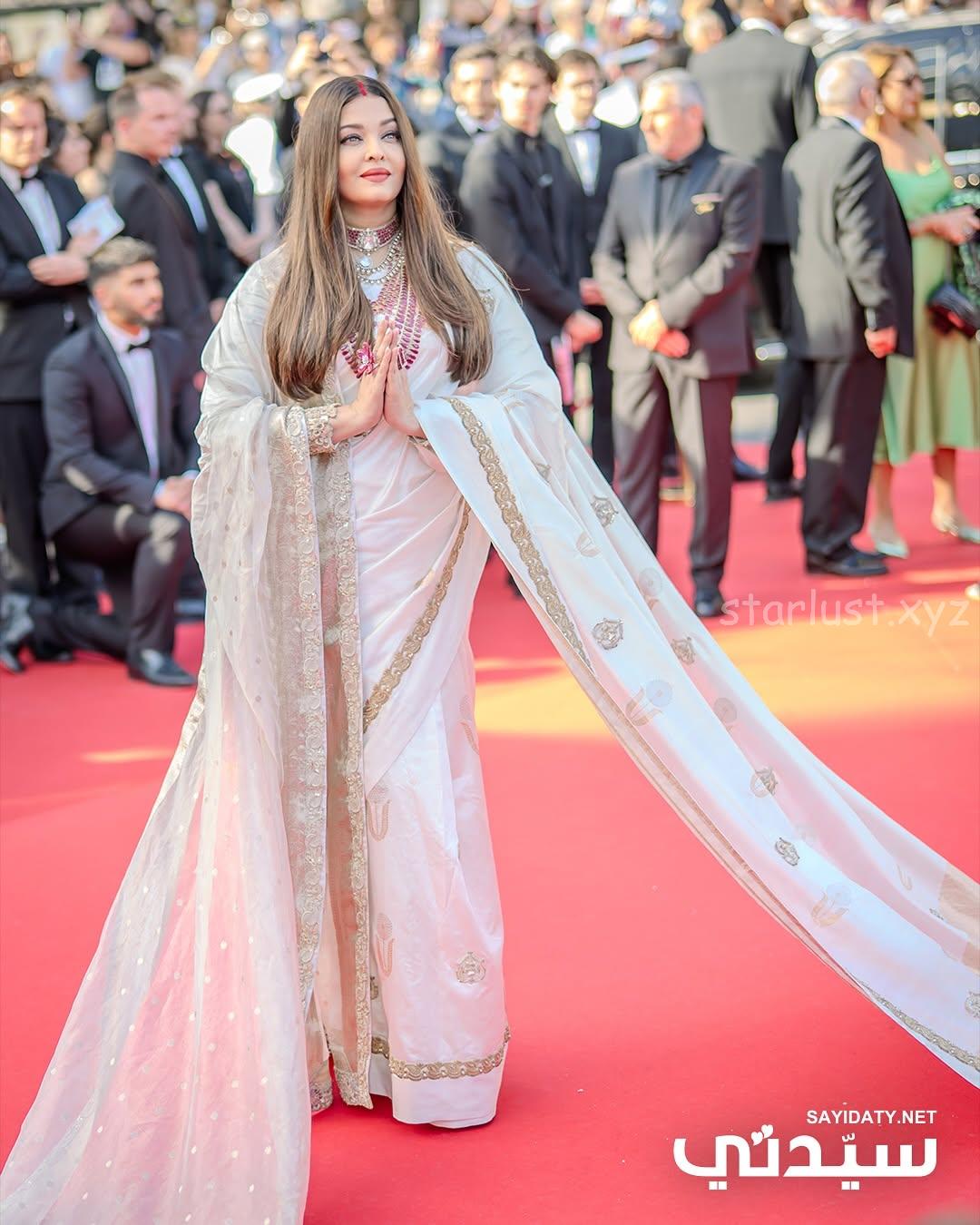 Aishwarya rai glam pics from cannes 2025 with sindhoor (50)