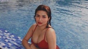 Avneet kaur hot exposing cleavage and thighs HD 11