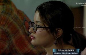 Avneet kaur hot exposing cleavage and thighs HD 135