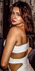 Avneet kaur hot exposing cleavage and thighs HD 165