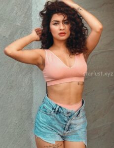 Avneet kaur hot exposing cleavage and thighs HD 175
