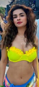 Avneet kaur hot exposing cleavage and thighs HD 184