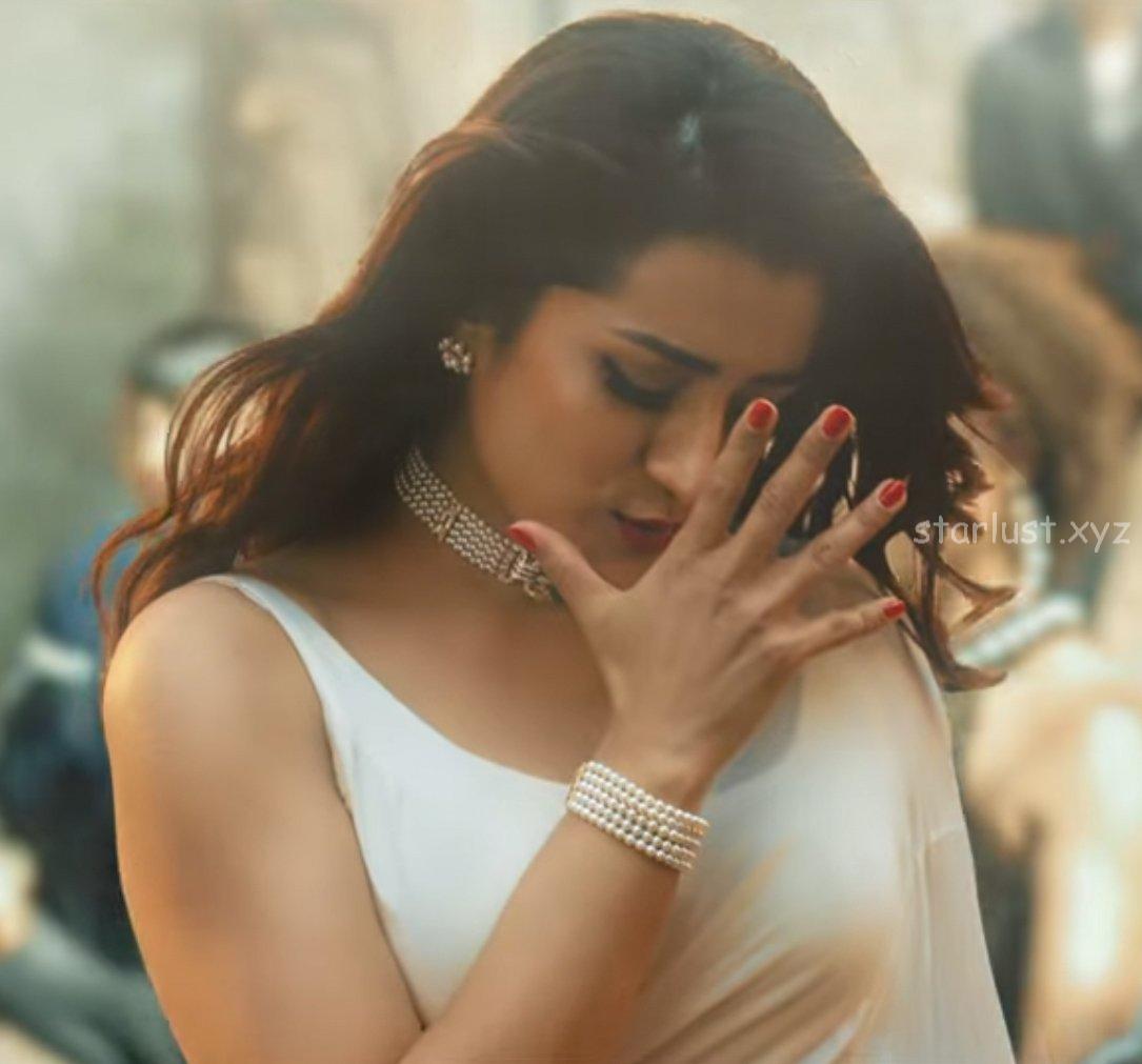 Trisha hot in white sleeveless saree from sugarbaby thuglife movie-starlust (11)