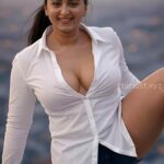 anushka shetty wearing only white shirt showing cleavage navel and thighs HD ai images-starlust (14)
