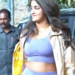 dimple_hayati_hot_in_tight_gym_outfit_showing_thick_thighs_and_camel_toe_HD (3)